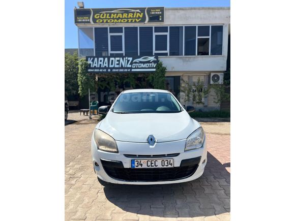 Sahibinden Renault Megane 1.5 dCi Privilege 2011 Model