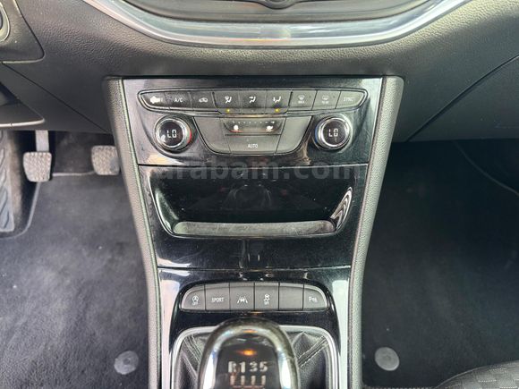 Galeriden Opel Astra 1.6 CDTI Dynamic 2016 Model İzmir
