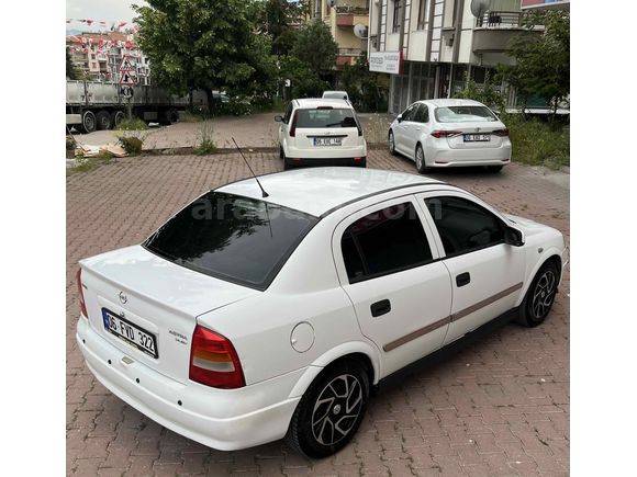 Galeriden Opel Astra 1.4 GL 2001 Model Ankara