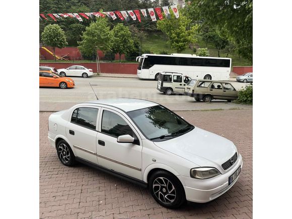 Galeriden Opel Astra 1.4 GL 2001 Model Ankara
