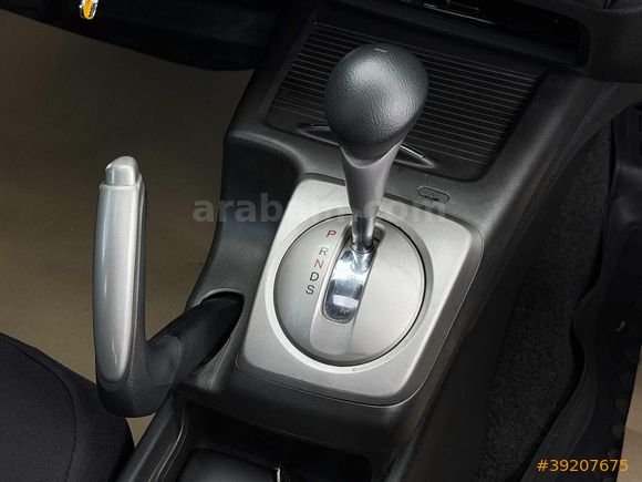 EMSALSİZ DEĞİŞENSİZ SADECE 77BİN KM/OTOMATK/SUNROOF/ELEGAN CİVİC