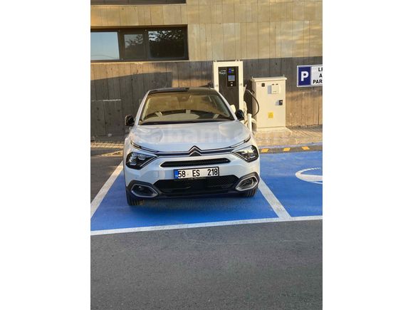 Sahibinden Citroen e-C4 X Shine Bold 2024 Model  23000 km Beyaz