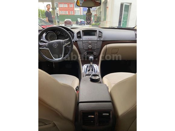 Sahibinden Opel Insignia 2.0 CDTI Cosmo 2011 Model  287 km Beyaz