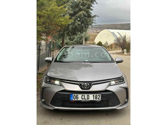 Sahibinden Toyota Corolla 1.5 Dream 2021 Model 