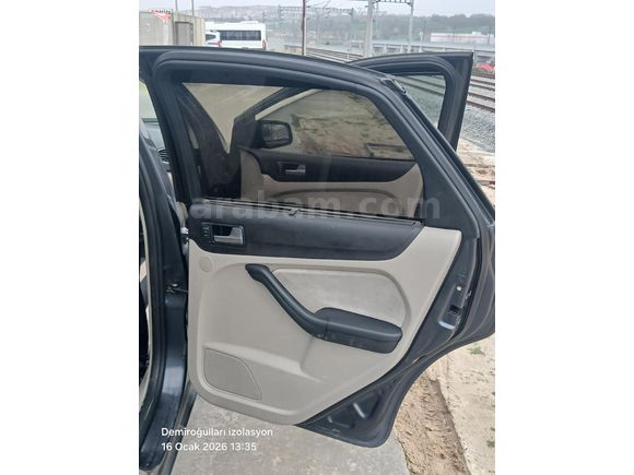 Sahibinden Ford Focus 1.6 TDCi Ghia 2007 Model