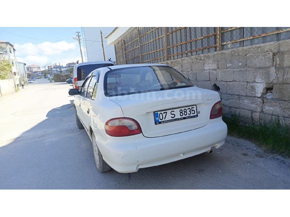Sahibinden Hyundai Accent 1.3 LS 1998 Model