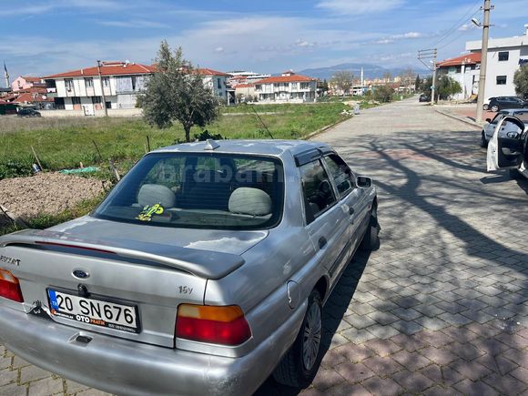 Sahibinden Ford Escort 1.6 CLX 2000 Model