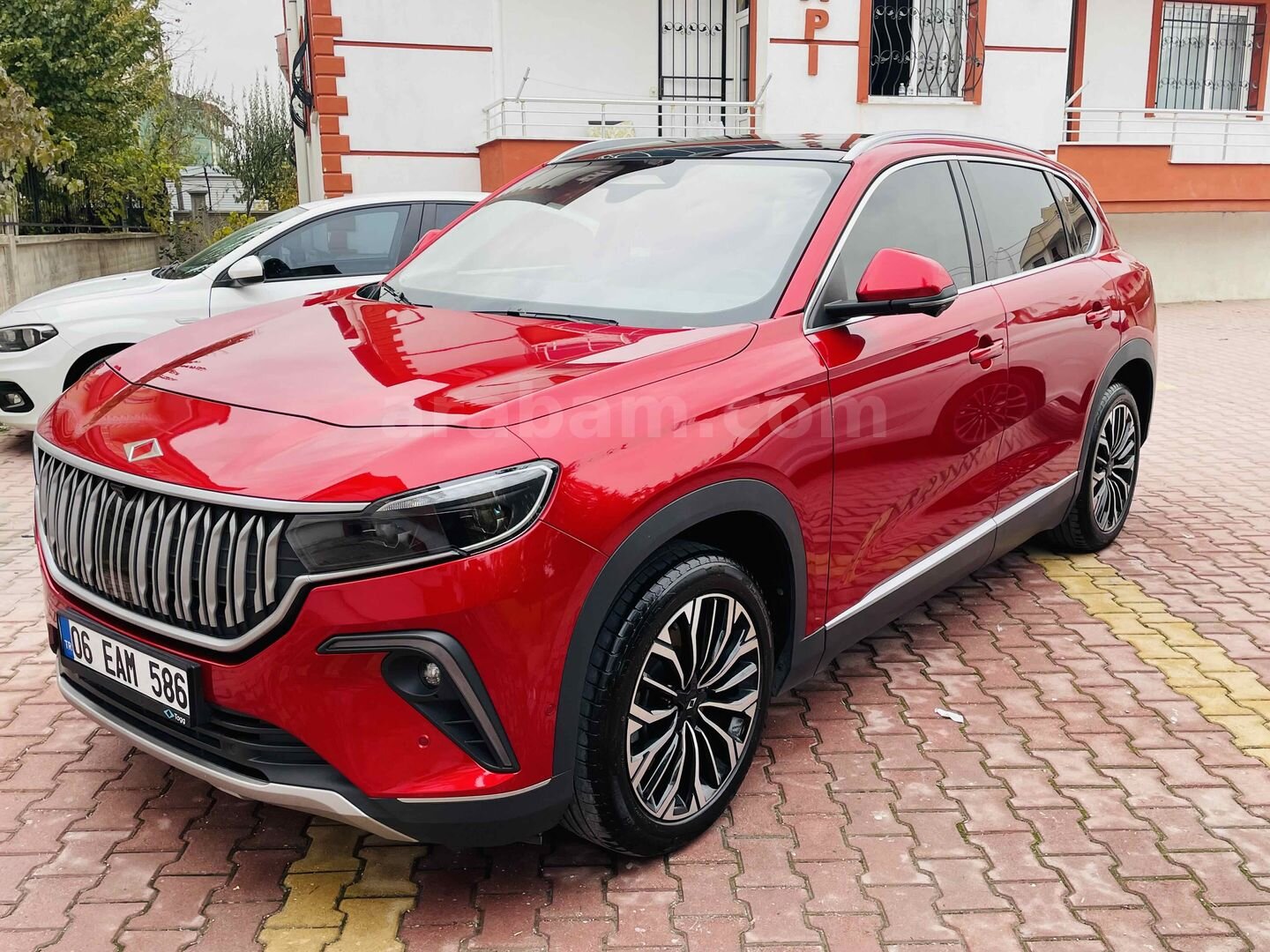 Sahibinden TOGG T10X V2 2023 Model 60.500 km Kırmızı 6