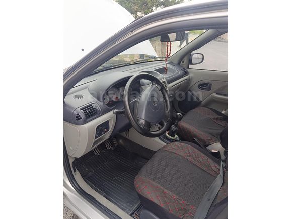 Sahibinden Renault Clio 1.4 Alize 2006 Model