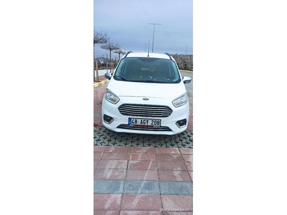 Sahibinden Ford Tourneo Courier 1.5 TDCi Titanium Plus 2021 Model  61.000 km Beyaz
