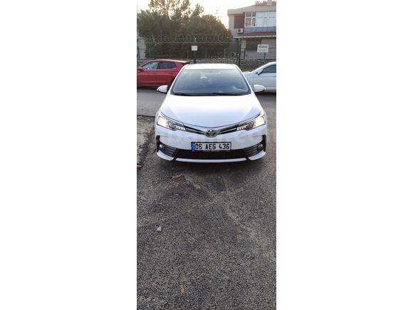 80 bin km.de temiz garaj otomobili  İstanbul Maltepe de