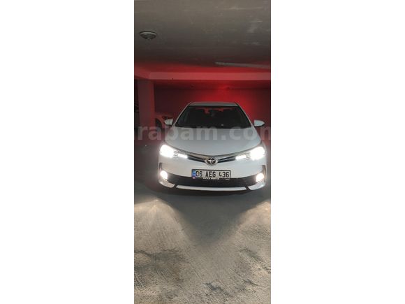 80 bin km.de temiz garaj otomobili  İstanbul Maltepe de