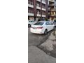 80 bin km.de temiz garaj otomobili  İstanbul Maltepe de