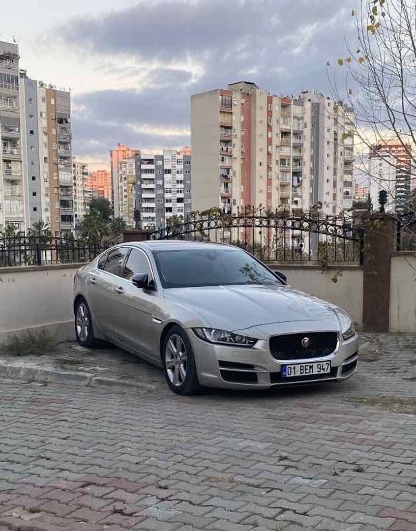 Sahibinden Jaguar XE 2.0 D R-Sport Plus 2015 Model Adana 230.000 km Gri 5