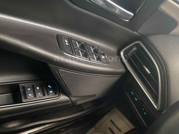 Sahibinden Jaguar XE 2.0 D R-Sport Plus 2015 Model 