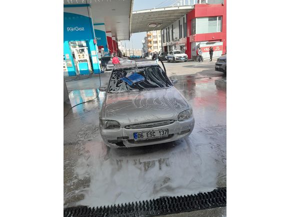 Sahibinden Ford Escort 1.6 Classic 2000 Model