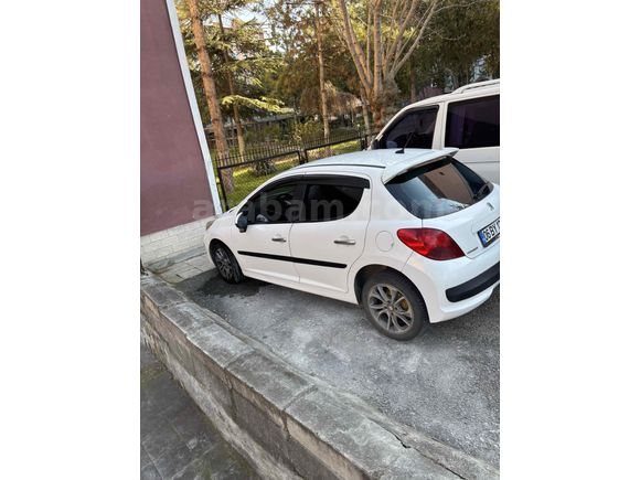 Sahibinden Peugeot 207 1.4 VTi Limited 2009 Model 