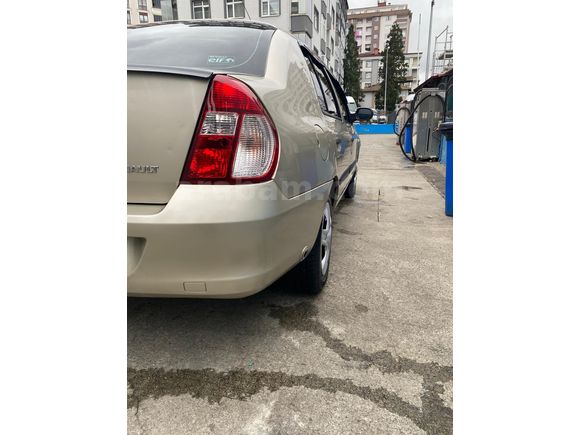 Memurdan satılık temiz aile araci Renault Symbol 1.4 Authentique 2007 Model