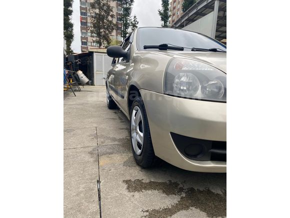 Memurdan satılık temiz aile araci Renault Symbol 1.4 Authentique 2007 Model