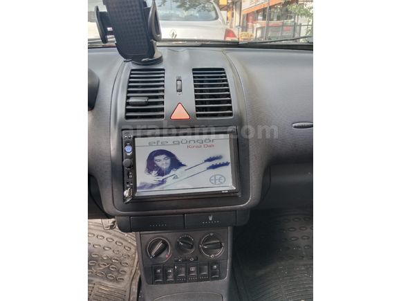 Sahibinden Volkswagen Polo 1.6 Classic 2000 Model araç temiz düzgün hiç LPG takılmadı