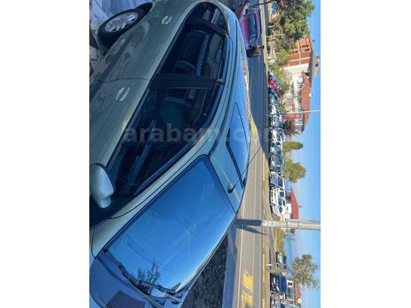 Sahibinden Renault Scenic 1.6 Dynamique 2003 Model 
