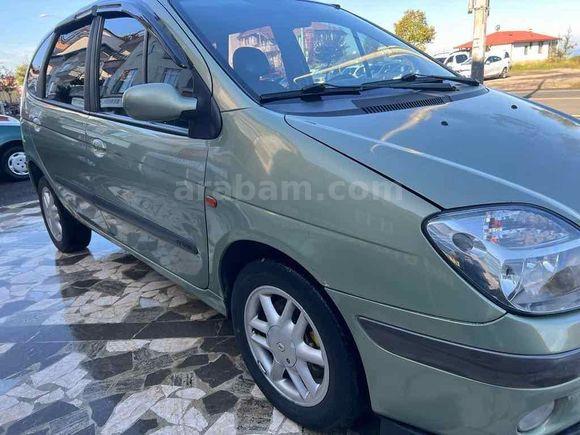 Sahibinden Renault Scenic 1.6 Dynamique 2003 Model 