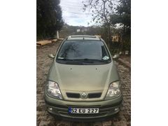 Sahibinden Renault Scenic 1.6 Dynamique 2003 Model 