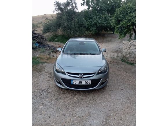 Sahibinden Opel Astra 1.4 T Sport 2015 Model Acil Satılık