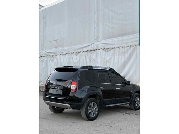 Sahibinden Dacia Duster 1.5 dCi Laureate look hatasız boyasız 4x4 
