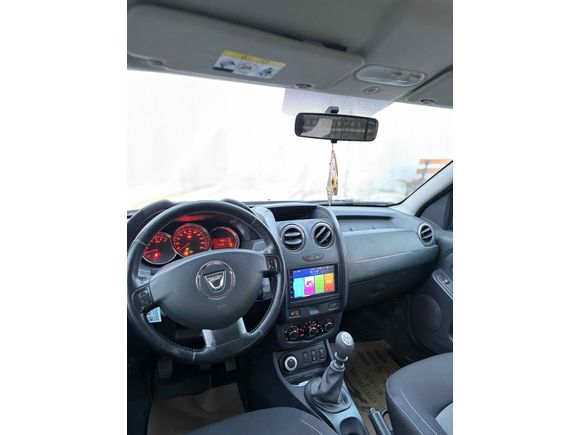 Sahibinden Dacia Duster 1.5 dCi Laureate look hatasız boyasız 4x4 
