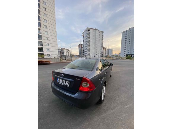 Sahibinden Ford Focus 1.6 TDCi Titanium 2011 Model 