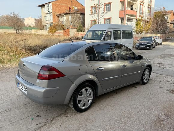 memurdan değişensiz megane 2