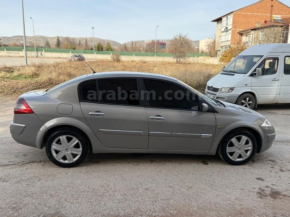 memurdan değişensiz megane 2