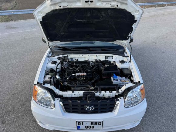 Sahibinden Hyundai Accent 1.3 Admire 2004 Model 