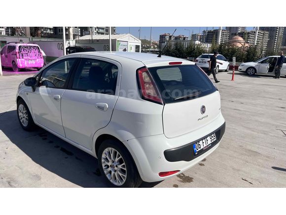 Sahibinden Fiat Punto EVO 1.4 Dynamic 2011 Model 