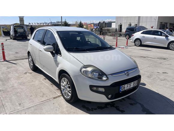 Sahibinden Fiat Punto EVO 1.4 Dynamic 2011 Model 