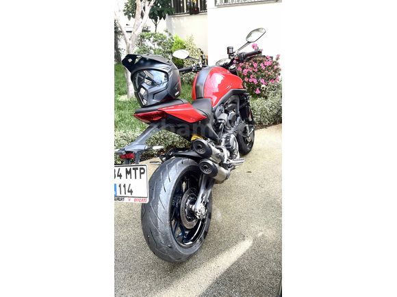 Sahibinden Ducati Monster 937 