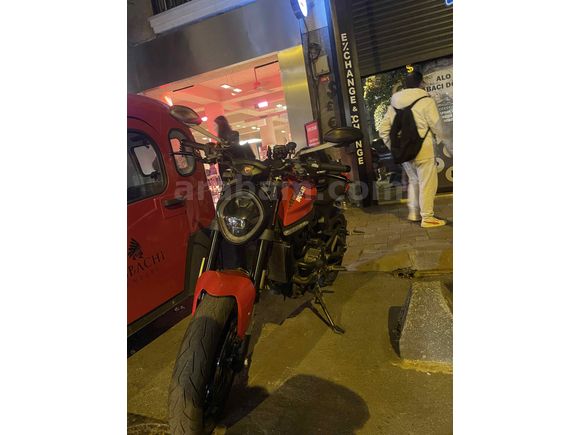 Sahibinden Ducati Monster 937 