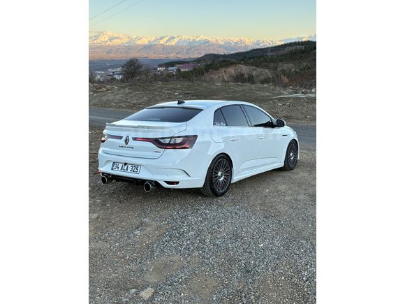 Sahibinden Renault Megane 1.5 dCi Touch 2017 Model  115.000 km
