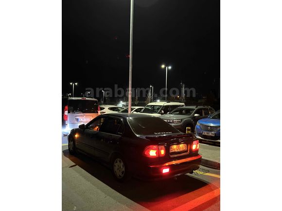 Sahibinden Honda Civic 1.4 i S 2000 Model 