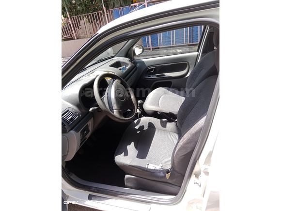 Sahibinden Renault Clio 1.4 Authentique 2007 Model  253.000 km Beyaz