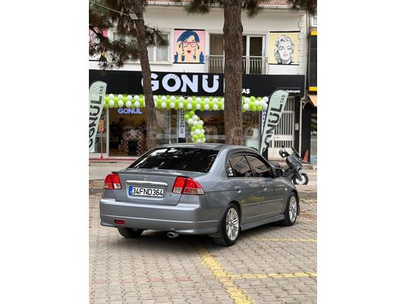 Sahibinden Honda Civic 1.6i VTEC ES 2006 Model
