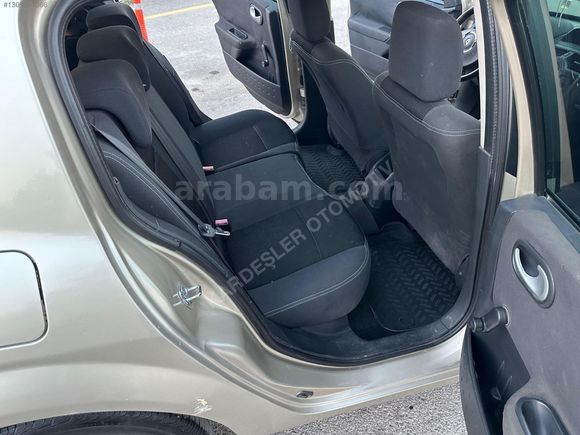 2009 RENAULT MEGANE 1.5 DCİ 185 BİN KM'DE DEĞİŞENSİZ
