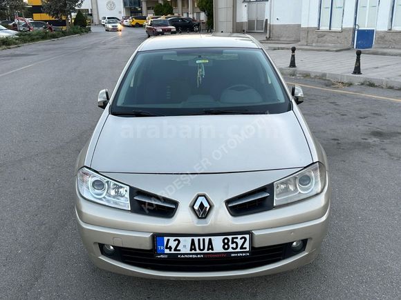 2009 RENAULT MEGANE 1.5 DCİ 185 BİN KM'DE DEĞİŞENSİZ