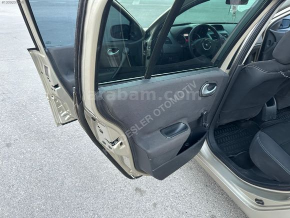 2009 RENAULT MEGANE 1.5 DCİ 185 BİN KM'DE DEĞİŞENSİZ