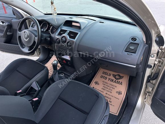 2009 RENAULT MEGANE 1.5 DCİ 185 BİN KM'DE DEĞİŞENSİZ