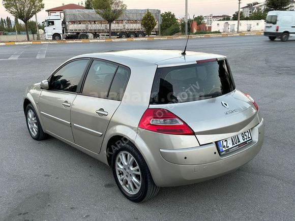 2009 RENAULT MEGANE 1.5 DCİ 185 BİN KM'DE DEĞİŞENSİZ