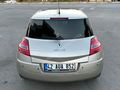 2009 RENAULT MEGANE 1.5 DCİ 185 BİN KM'DE DEĞİŞENSİZ