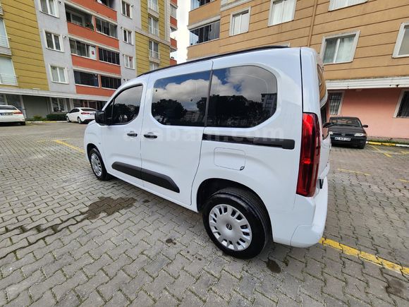 Sahibinden Opel Combo 1.5 CDTI Essential 2025 Model İstanbul