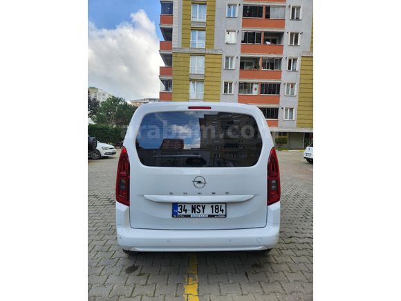 Sahibinden Opel Combo 1.5 CDTI Essential 2025 Model İstanbul
